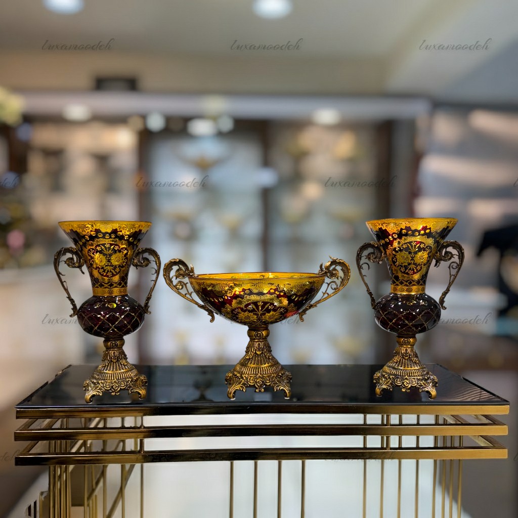 ست گلدان و میوه‌خوری طلاکوب هارتز تراش‌دار مدل 606612 زرشکی با کریستال تراش‌دار و طلاکاری ۱۲ عیار