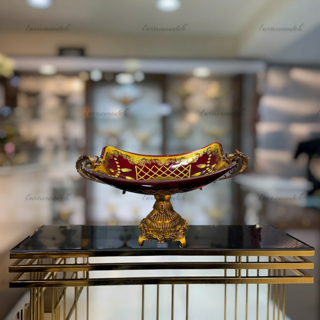 میوه‌خوری طلاکوب هارتز تراش‌دار زرشکی با کریستال تراش‌دار و طلاکاری ۱۲ عیار، مناسب دکوراسیون لوکس و پذیرایی