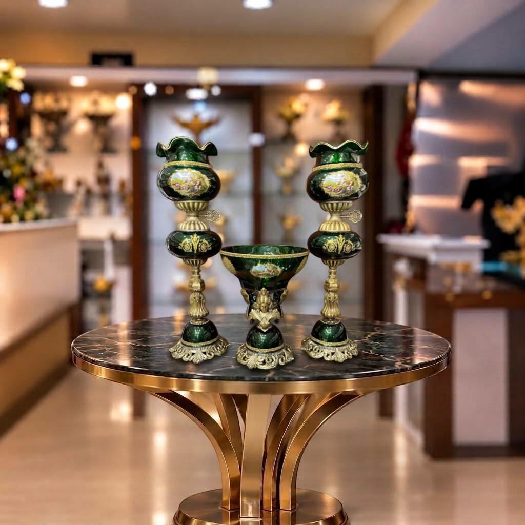 Green-ruffled-rim-candlestick-and-fruit-bowl-set ست شمعدان لب چین فیتیله و میوه خوری سبز