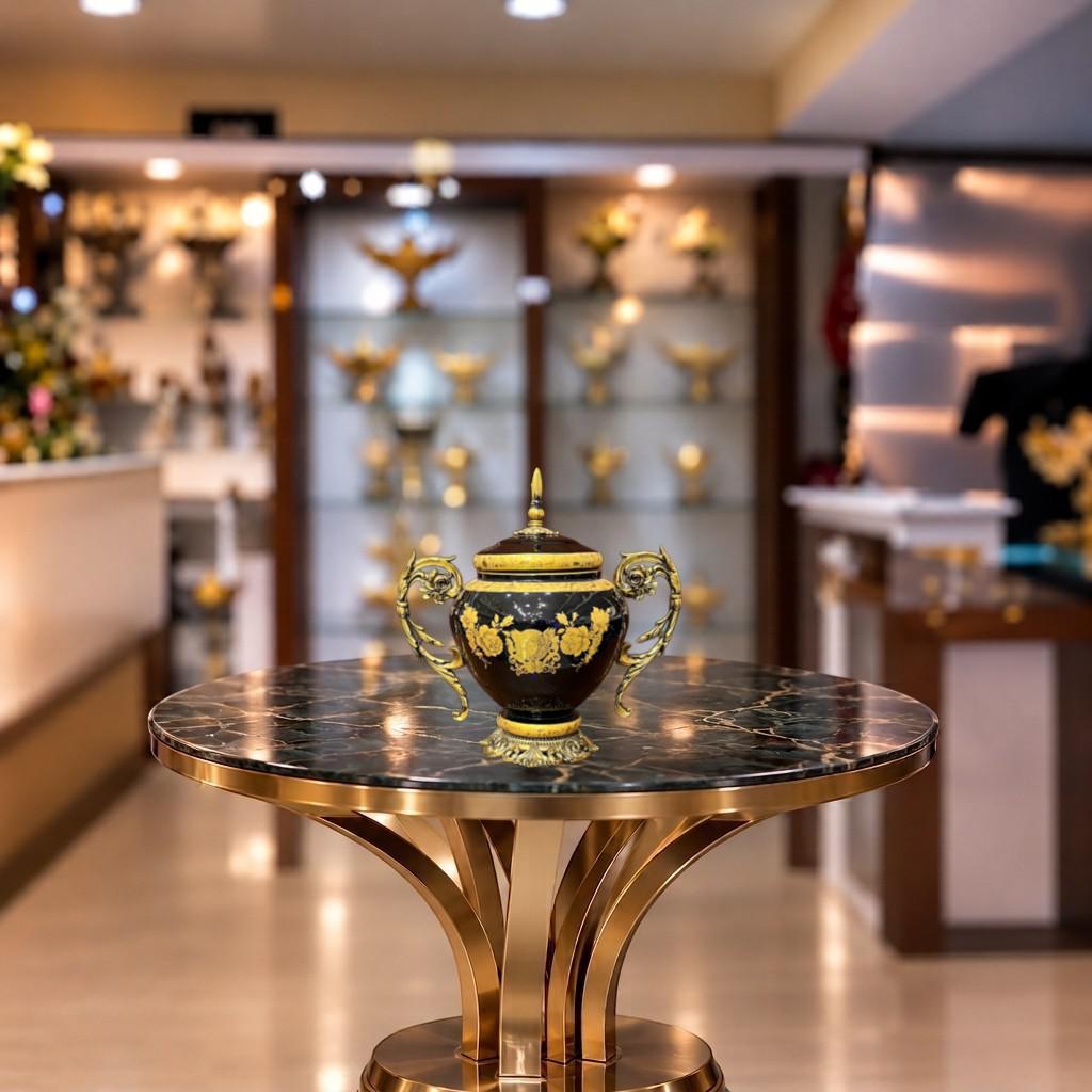 Versace-Small-Pear-Shaped-Chocolate-Dish-Model-228 شکلاتخوری گلابی کوچک ورساچه مدل ۲۲۸